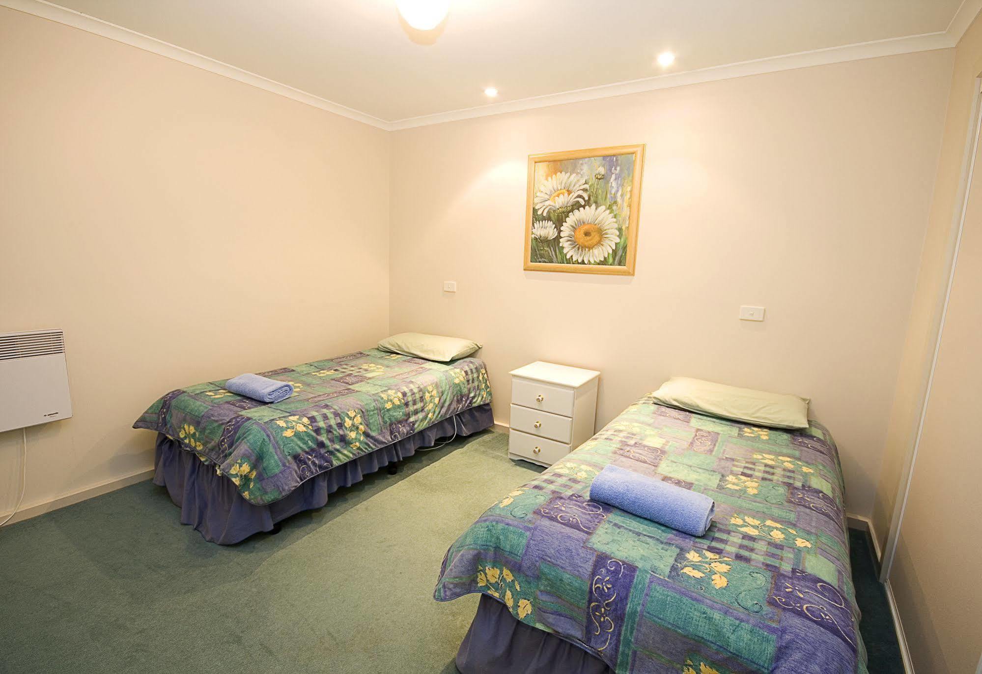 Lorne Ocean Sun Apartments Esterno foto